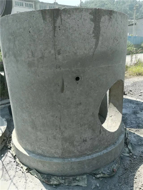 水泥检查井